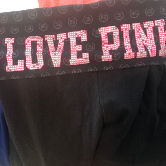 Capri PINK LOVE Pink pants - Picture 3 of 3